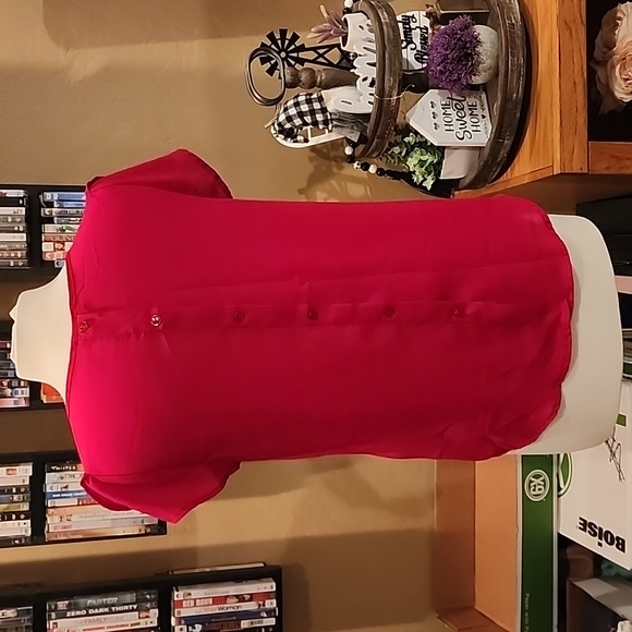 EM red blouse - Picture 2 of 4